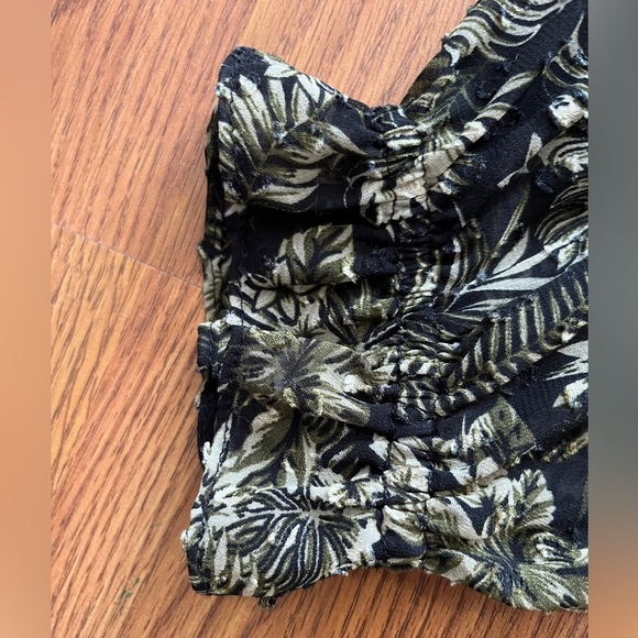 Zara women’s small blouse, leaf print, balloon sleeve, black green - Picture 5 of 12